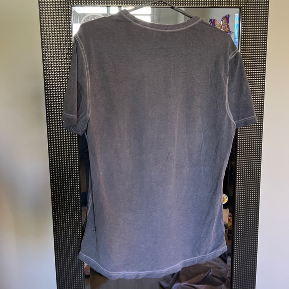 Blue/grey tshirt - Picture 2 of 2